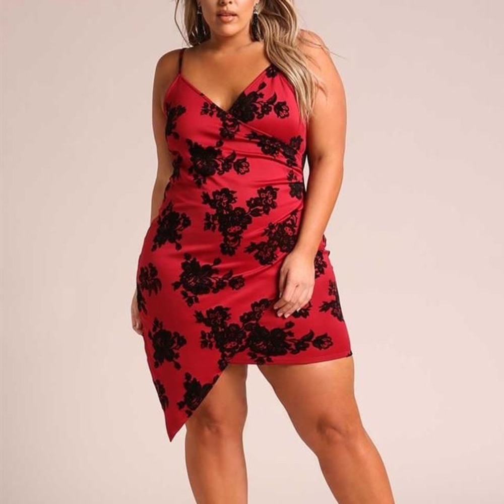 NWT Forever 21 Plus Floral Bodycon